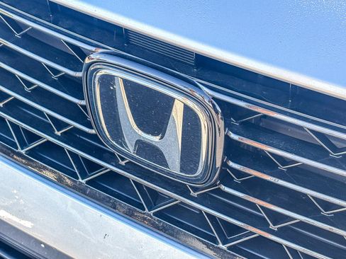 Certified 2024 Honda Accord EX image 10