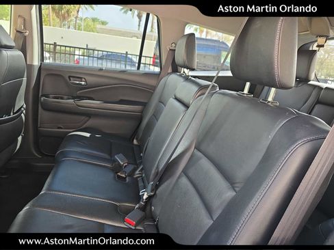 Used 2017 Honda Pilot Touring image 13