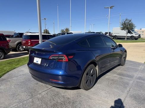 Used 2023 Tesla Model 3 Standard Range image 6