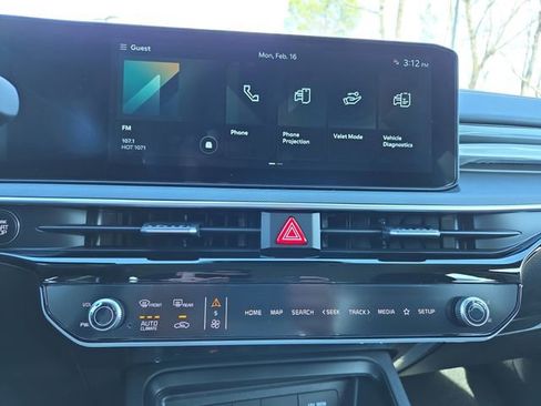 New 2026 Kia K5 LXS image 13