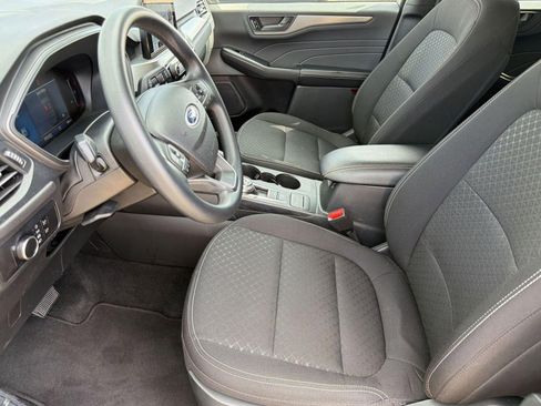 Used 2025 Ford Escape Active FWD image 5