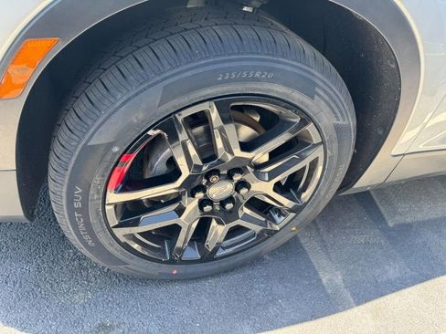 Used 2020 Chevrolet Blazer LT w/ Redline Edition FWD image 4