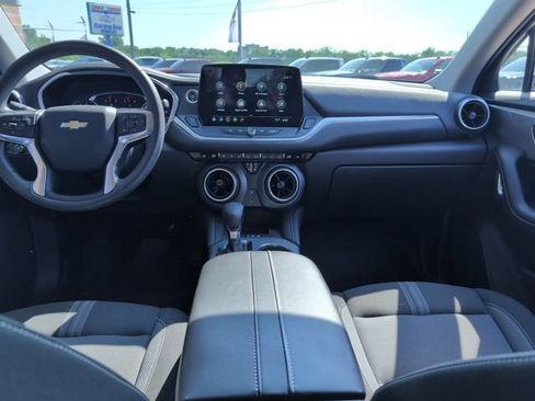 Used 2023 Chevrolet Blazer LT w/ Convenience Package FWD image 14
