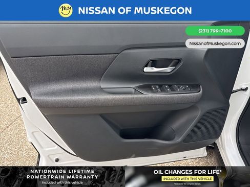 New 2026 Nissan Kicks SV w/ SV Premium Package image 10