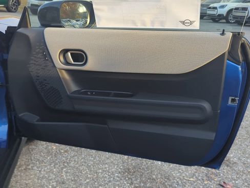 Used 2025 MINI Cooper S image 8