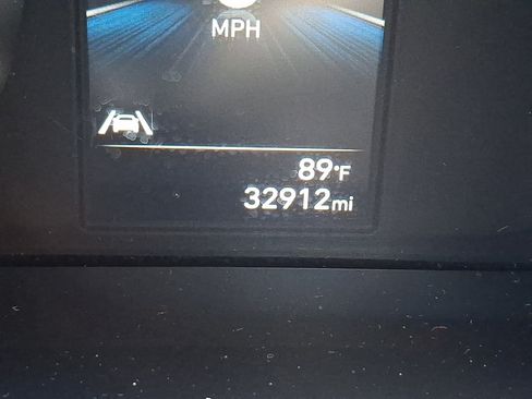 Used 2023 Hyundai Elantra SEL FWD image 19