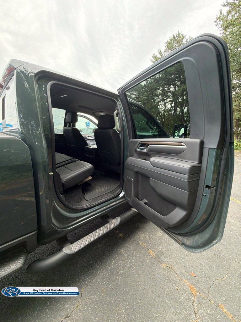 Used 2026 Chevrolet Silverado 3500 LT w/ Trail Boss Package AWD/4WD image 19