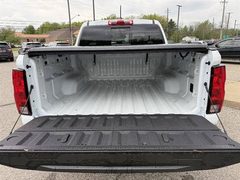 New 2026 Chevrolet Colorado Trail Boss AWD/4WD image 28