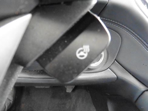 Used 2021 Subaru Outback Limited image 22