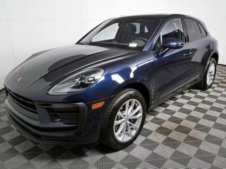 Certified 2022 Porsche Macan AWD/4WD video 1