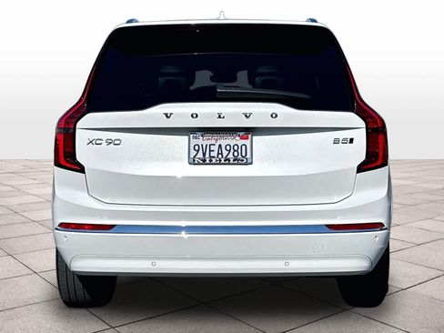 Used 2026 Volvo XC90 B5 Plus w/ Protection Package AWD/4WD image 7