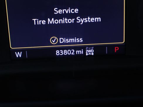 Used 2020 Chevrolet Silverado 2500 LT w/ Z71 Off-Road Package image 36