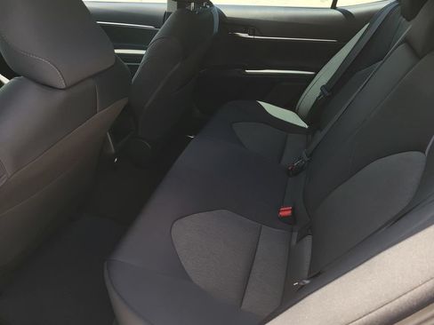 Used 2024 Toyota Camry LE FWD image 11