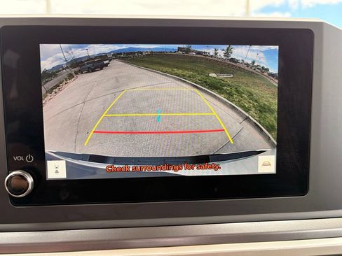 Used 2026 Toyota Tacoma TRD Off-Road AWD/4WD image 17
