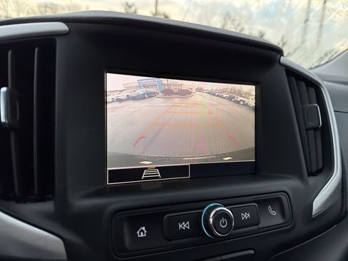 Used 2022 GMC Terrain SLE w/ Driver Convenience Package image 20