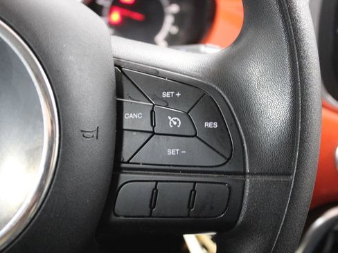 Used 2016 FIAT 500X Pop image 31