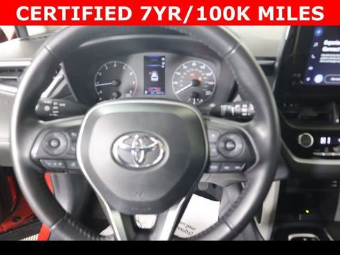 Used 2024 Toyota Corolla Cross LE image 27