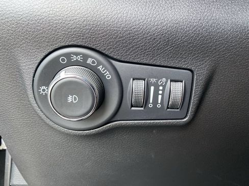 Used 2022 Jeep Compass Trailhawk w/ Trailhawk Elite Group AWD/4WD image 19