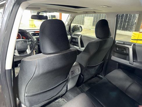 Used 2013 Toyota 4Runner SR5 w/ Convenience Pkg image 27