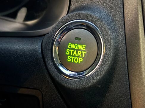 Used 2012 Lexus IS 350C image 25