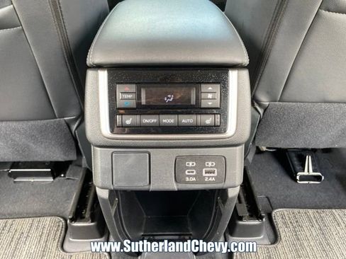 Used 2023 Subaru Ascent Limited AWD/4WD image 45