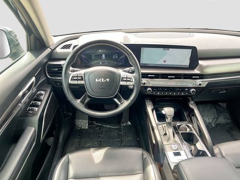 Used 2024 Kia Telluride S w/ S Sunroof Package FWD image 23