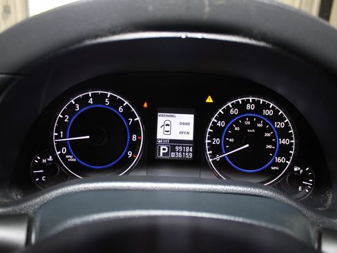 Used 2014 INFINITI Q60 Journey w/ Premium Package image 12