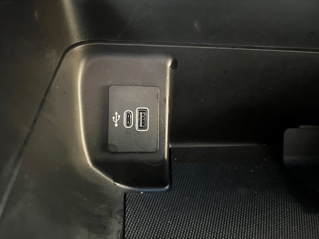 Used 2025 Ford F150 STX w/ STX Black Appearance Package AWD/4WD image 20