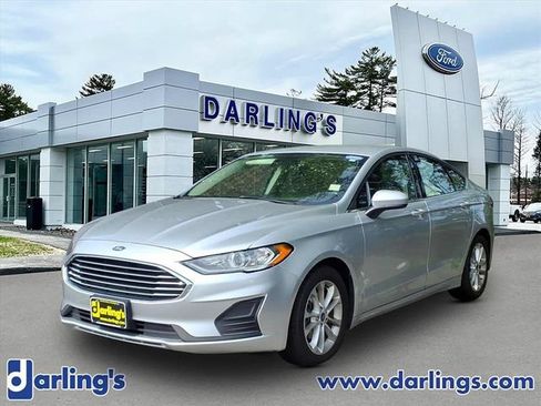 Used 2019 Ford Fusion SE FWD image 1