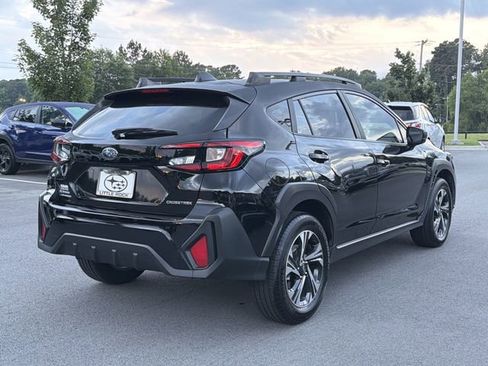 Used 2025 Subaru Crosstrek 2.5i Premium AWD/4WD image 3