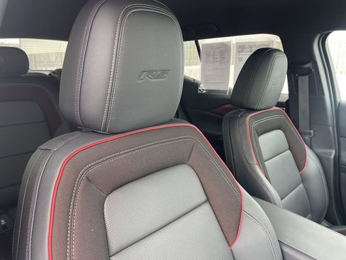 Used 2024 Chevrolet Equinox EV RS image 40