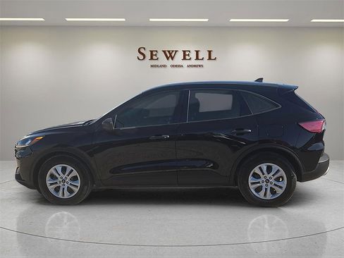 Used 2021 Ford Escape S image 2