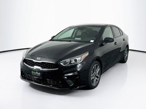 Used 2019 Kia Forte S FWD image 3