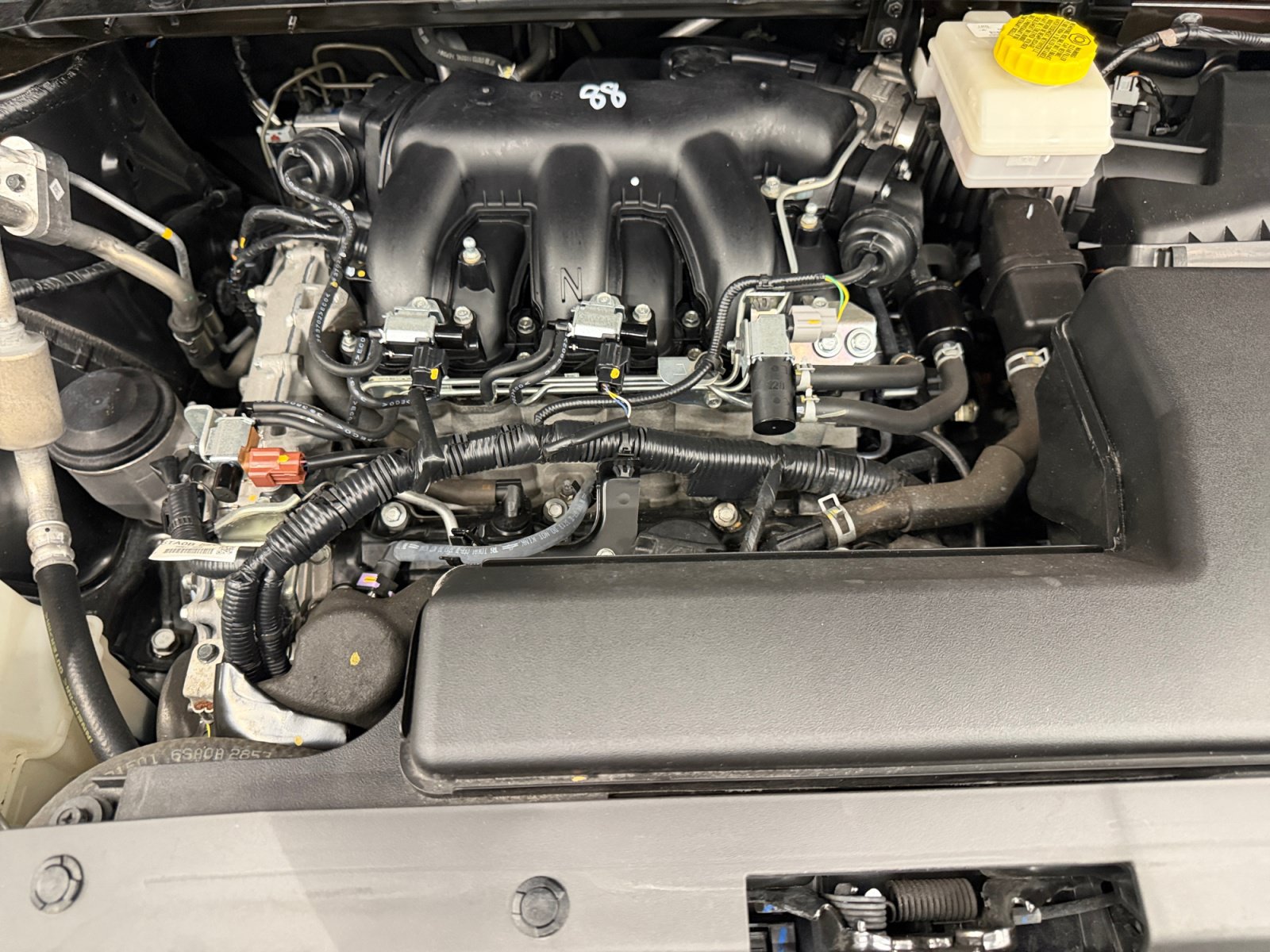 Used 2024 Nissan Pathfinder S FWD image 28
