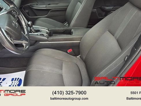 Used 2017 Honda Civic Sport image 9