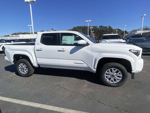 New 2026 Toyota Tacoma SR5 image 13