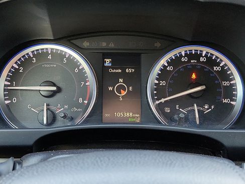 Used 2017 Toyota Highlander SE image 23