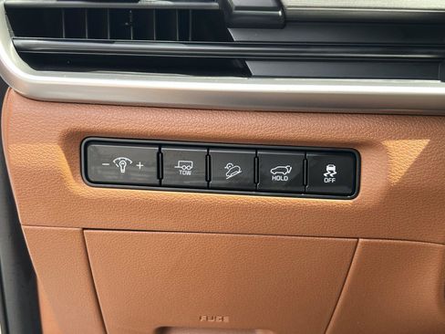 Used 2024 Kia Telluride EX X-Line AWD/4WD image 33