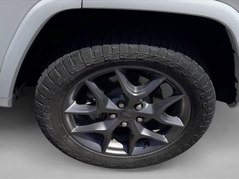 Used 2021 Jeep Grand Cherokee Limited w/ Quick Order Package 28K 80th AWD/4WD image 9