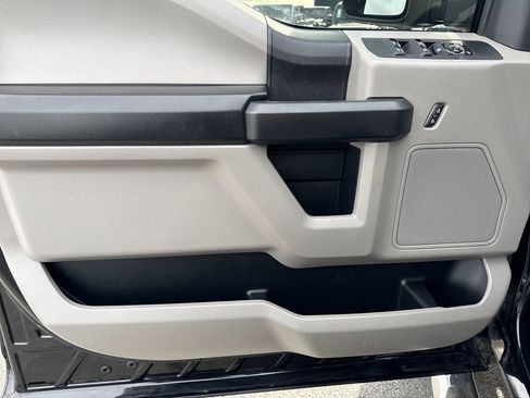 Used 2020 Ford F250 XL w/ STX Appearance Package image 17