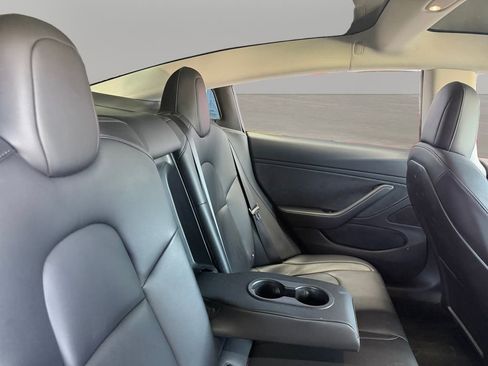 Used 2018 Tesla Model 3 Long Range RWD image 29