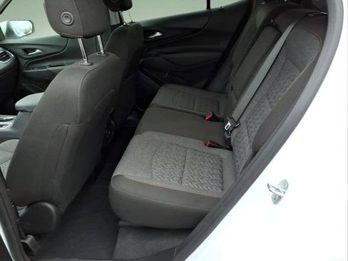 Used 2023 Chevrolet Equinox LT FWD image 12