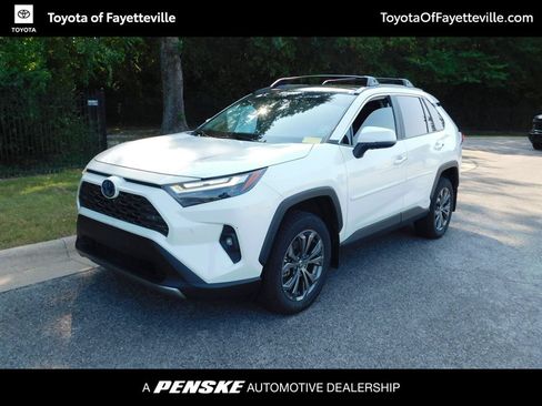 Used 2022 Toyota RAV4 Limited AWD/4WD image 1