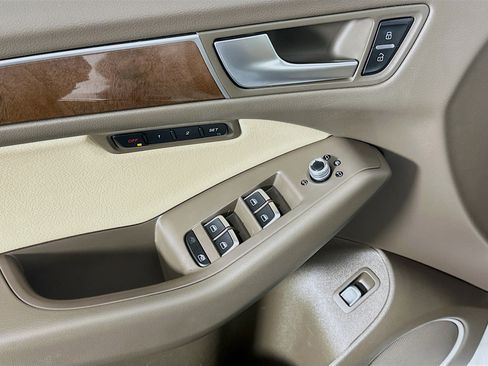 Used 2016 Audi Q5 2.0T Premium Plus w/ Technology Package image 15