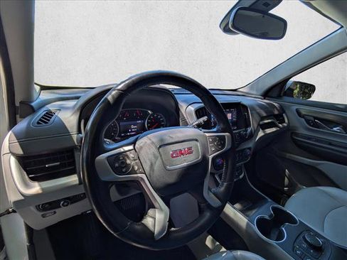 Used 2022 GMC Terrain SLT FWD image 10