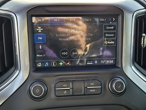 Used 2019 Chevrolet Silverado 1500 LT w/ Texas Edition image 14