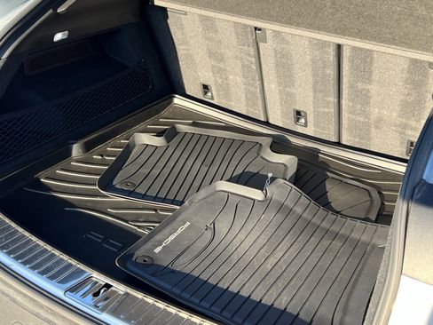 Certified 2025 Porsche Cayenne Coupe image 20