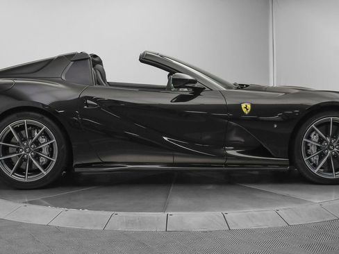 Certified 2021 Ferrari 812 GTS image 10