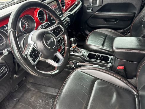 Used 2019 Jeep Wrangler Unlimited Rubicon w/ Steel Bumper Group image 9