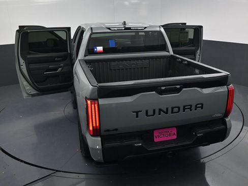 Used 2025 Toyota Tundra SR5 AWD/4WD image 21
